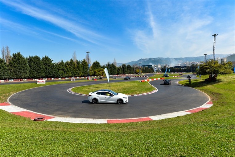 Mazda Fun2Drive Experience